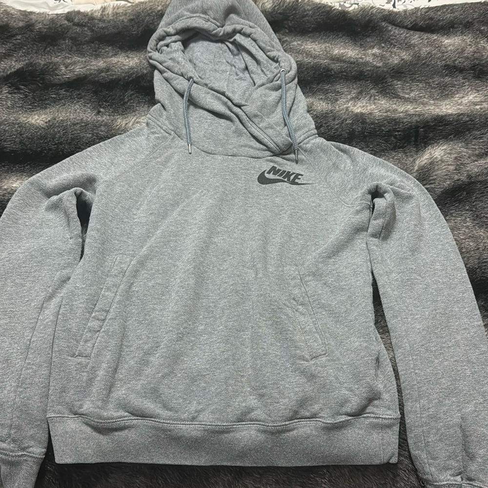 Nike sweater